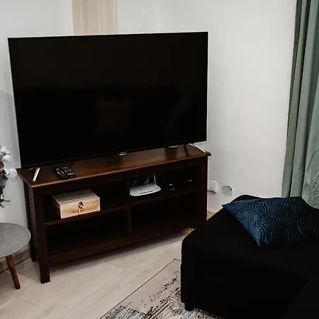 Ah Mlynská Apartman